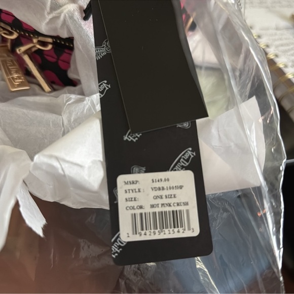 Von Dutch HOT PINK CHEETAH BOWLING BAG - Picture 7 of 7